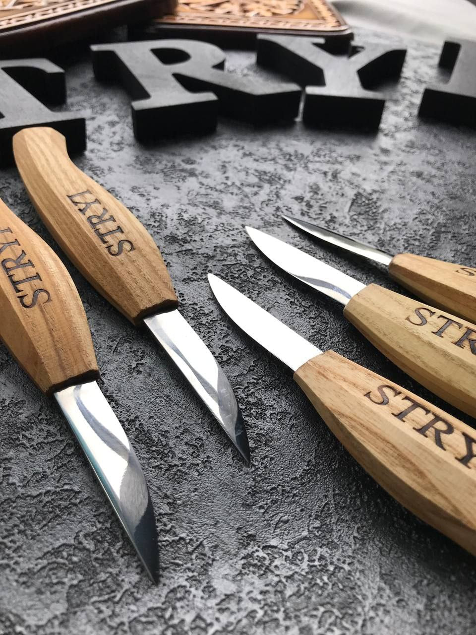Carving kit for figurines - knife with basswood blank STRYI Start
