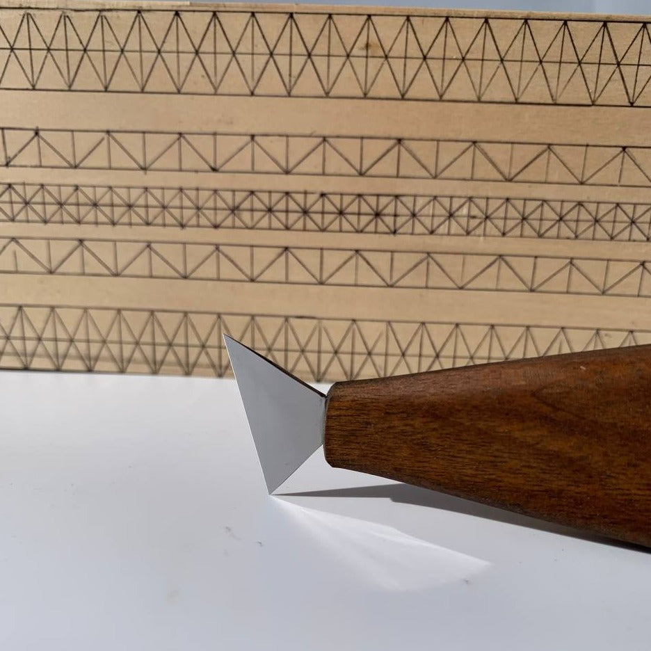 Chip carving knife