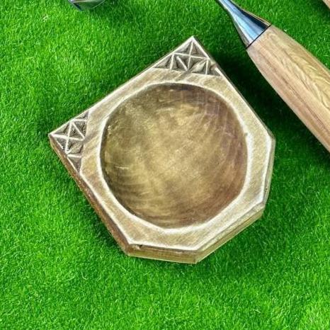 Training basswood board 10*10*2cm for carving, decoration, scrapbooking