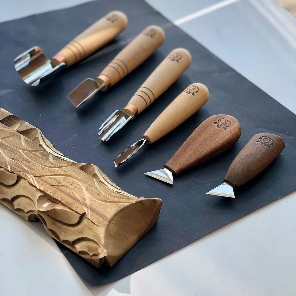 Chip carving tools