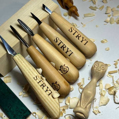 Wood carving kit of tiny sized chisels STRYI Profi, Whittling figurines, Knives set