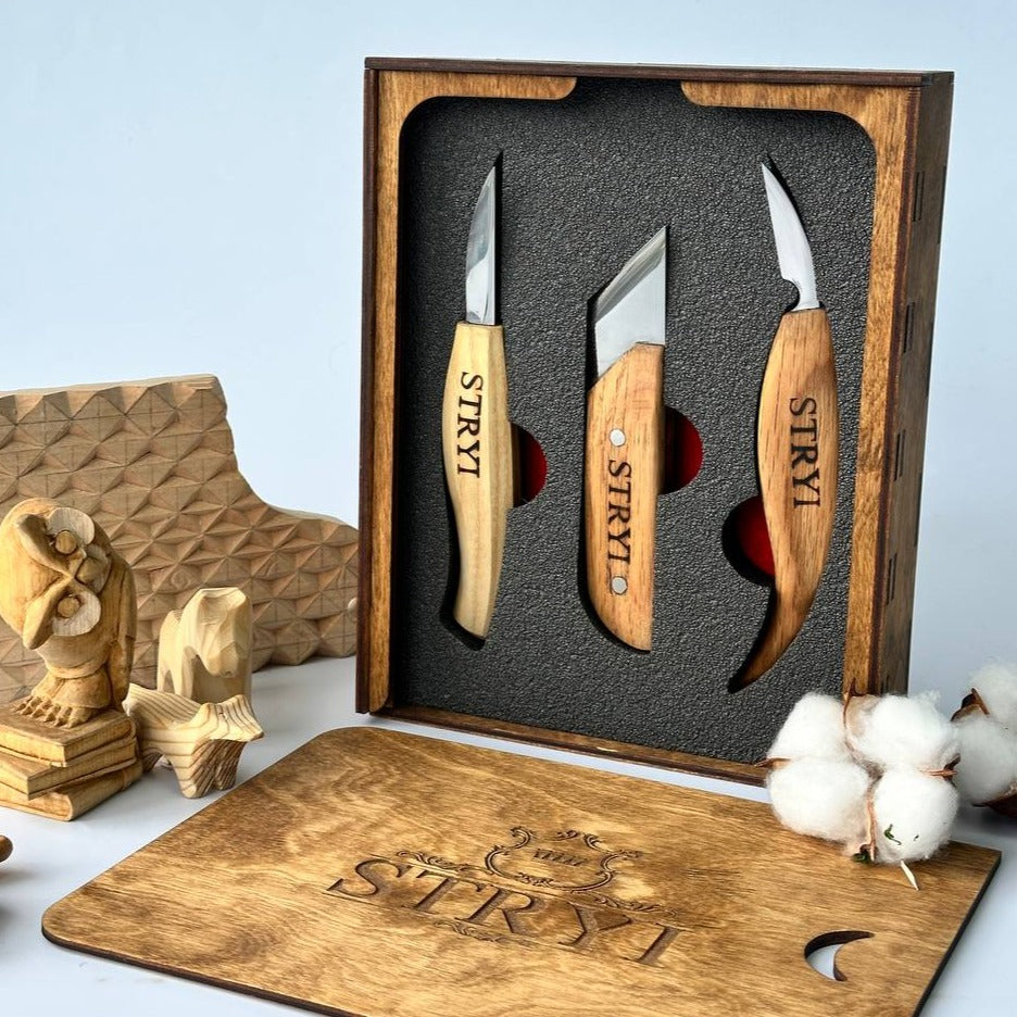 Wood Carving Knives set of 3pcs STRYI Profi in Wooden Storage Box