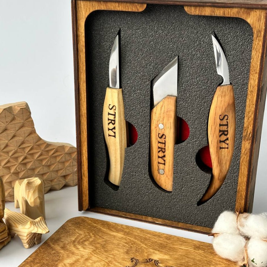 Wood Carving Knives set of 3pcs STRYI Profi in Wooden Storage Box