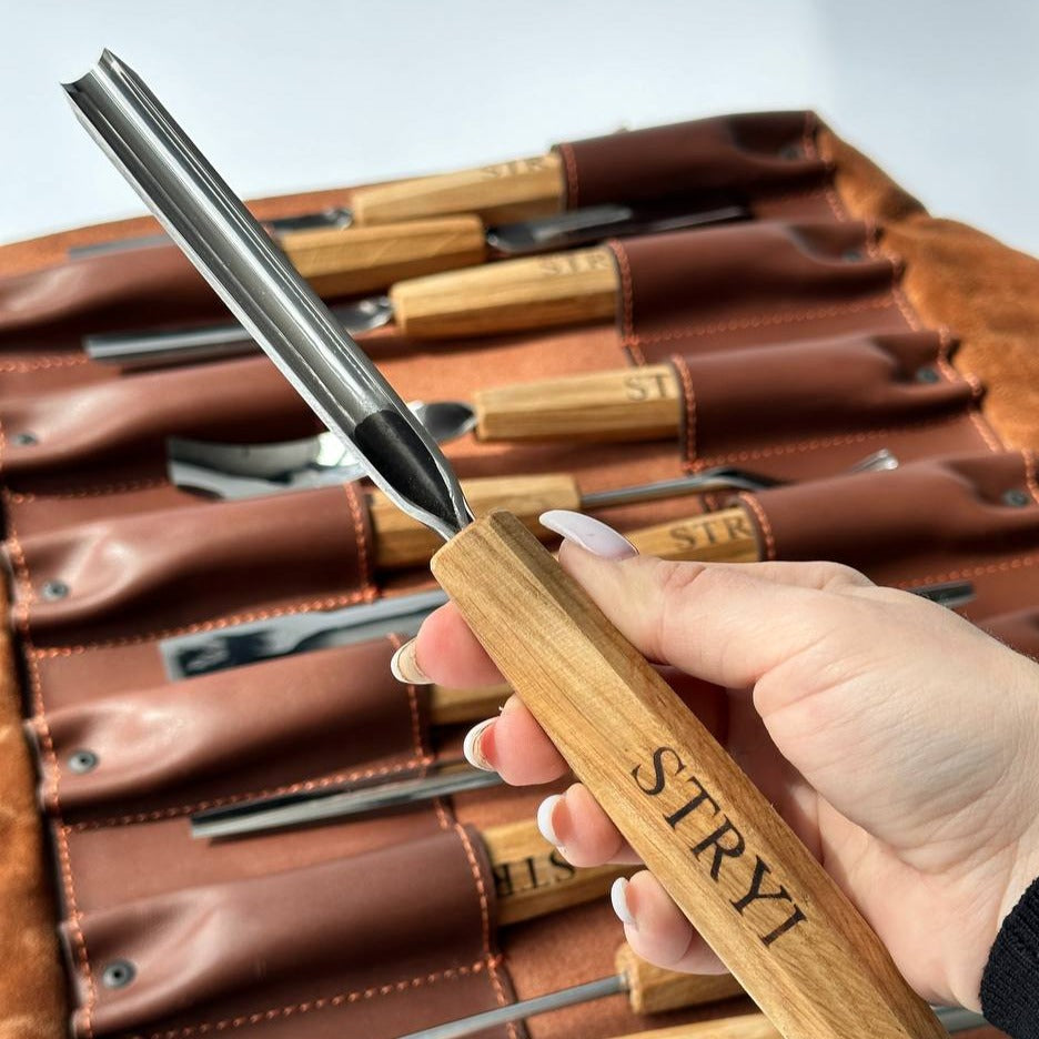 Wood carving kit for relief carving in leather case, 12pcs STRYI Profi, Chisels set, Gouges set, Gift ready