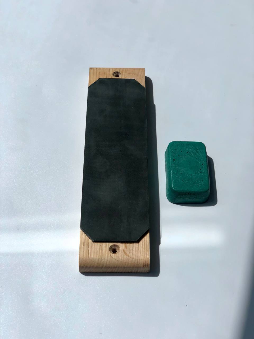 Leather strop for sharpening knives, Sharpening kit, Finishing knives, Polishing kit for flat chisels